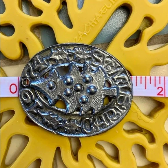 Vintage Pewter Ornament/Pendant - Picture 8 of 8